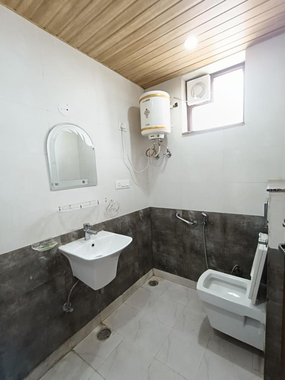 Mulmul By Westay Gurgaon Zewnętrze zdjęcie