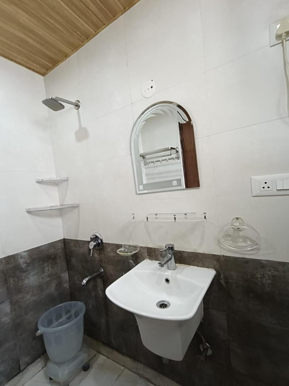 Mulmul By Westay Gurgaon Zewnętrze zdjęcie